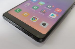 Recensione Xiaomi Mi Mix 2S cronice e fotocamera anteriore