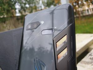 Asus ROG Phone sensore per impronte digitali