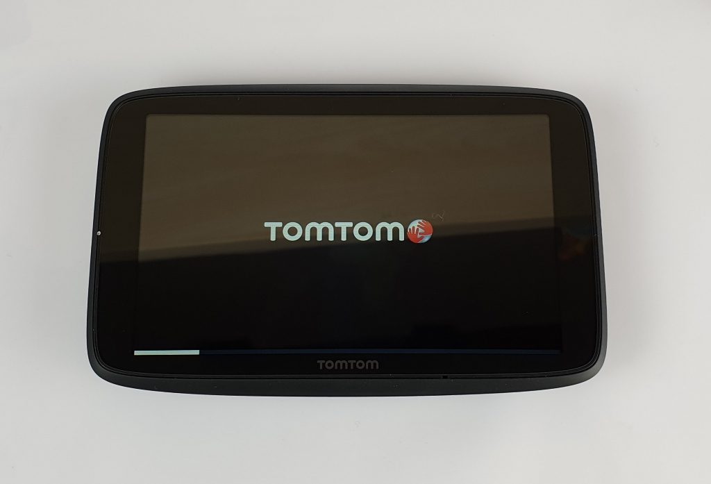 TomTom Go Essential fronte