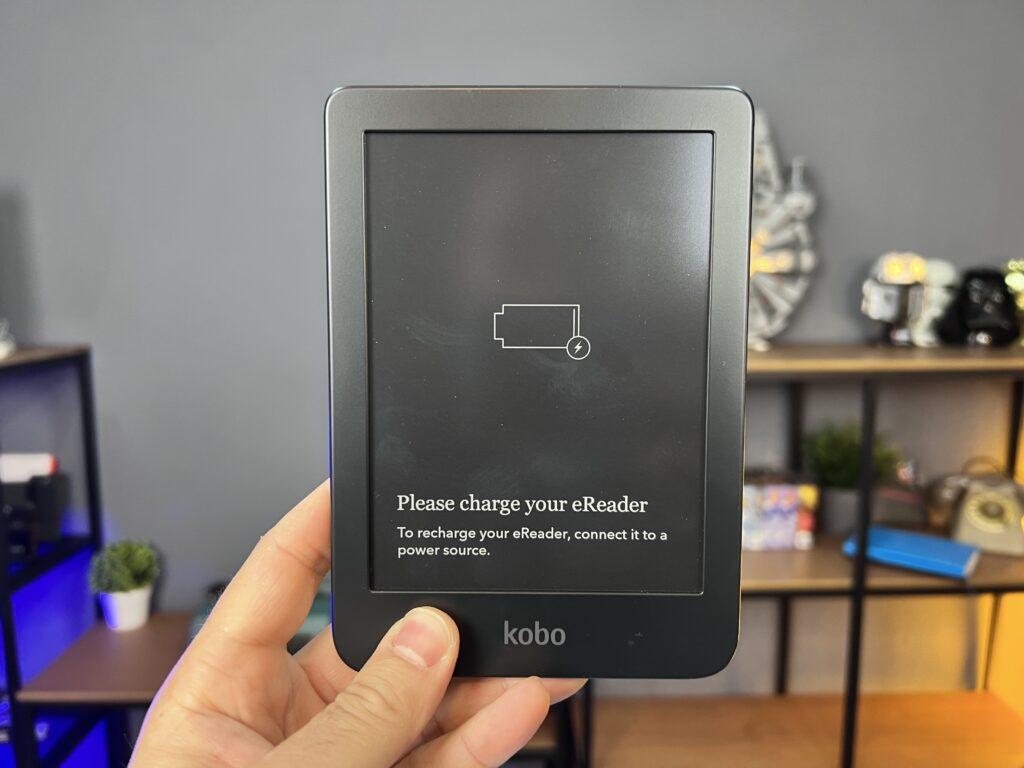 recensione ebook reader kobo clara 2e - fronte