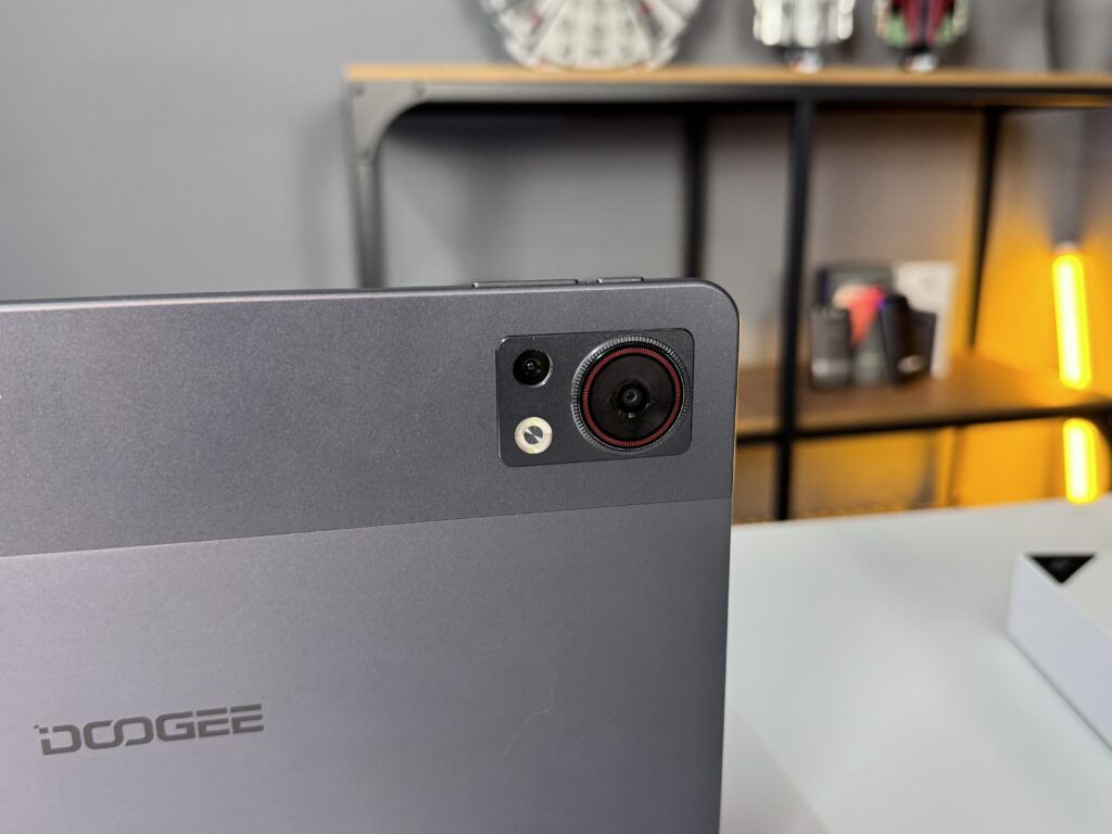 Recensione tablet economico Doogee T30S - fotocamera