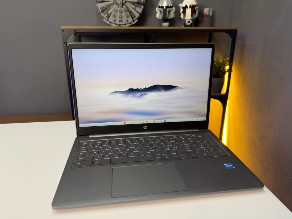 Chromebook Plus con AI - hp