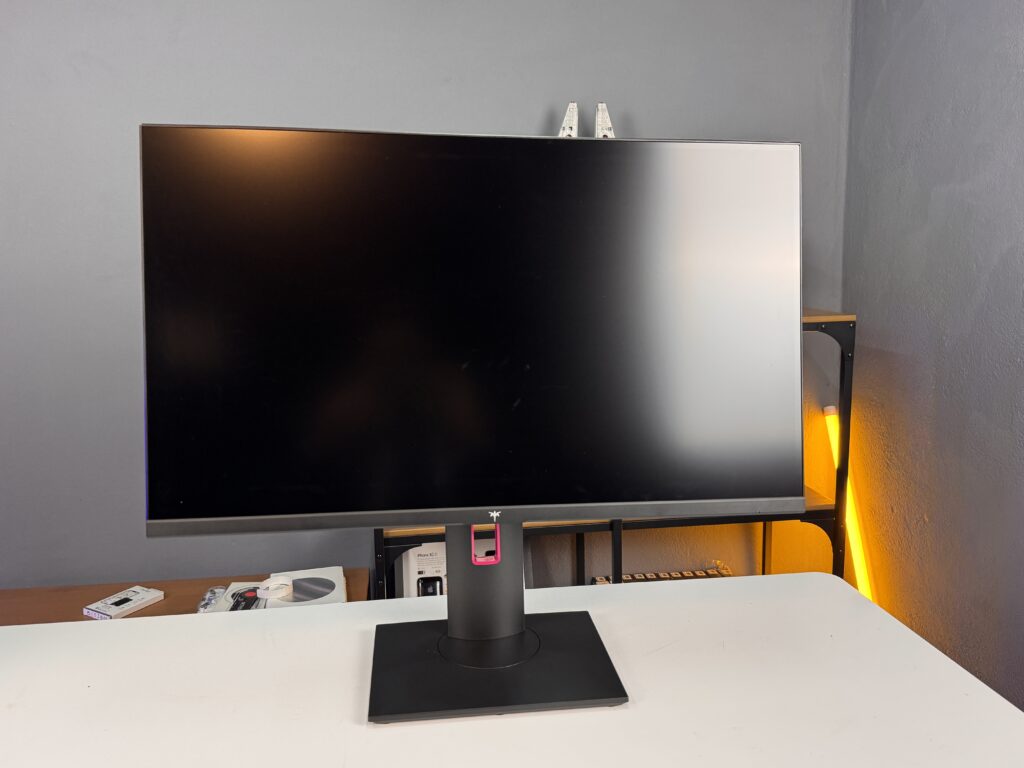 Recensione monitor KTC H27P22S - design